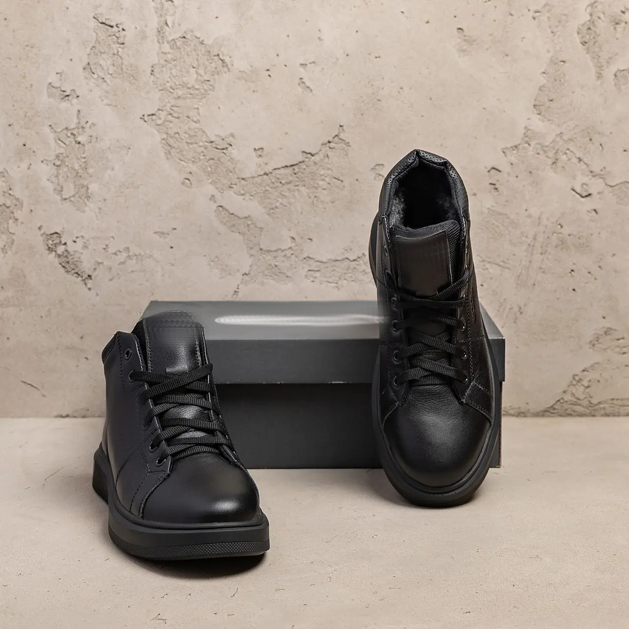 Чоловічі зимові шкіряні черевики E-series Black (код: ЕК-1 бот new)